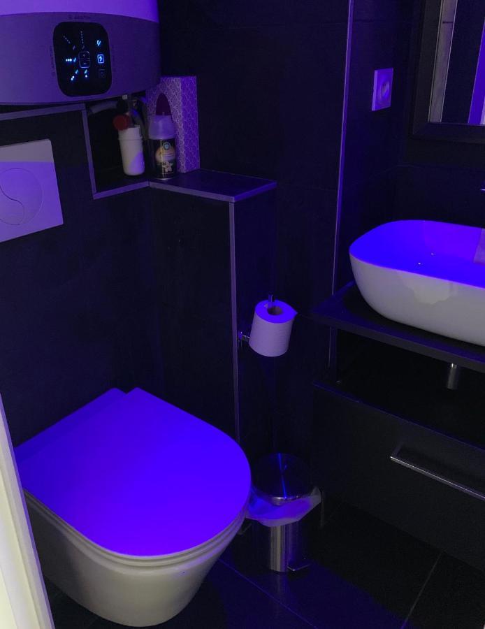Bagatelle Naturiste Heliopolis Clim Ascenseur Vue Mer Parking Prive 阿格德 外观 照片